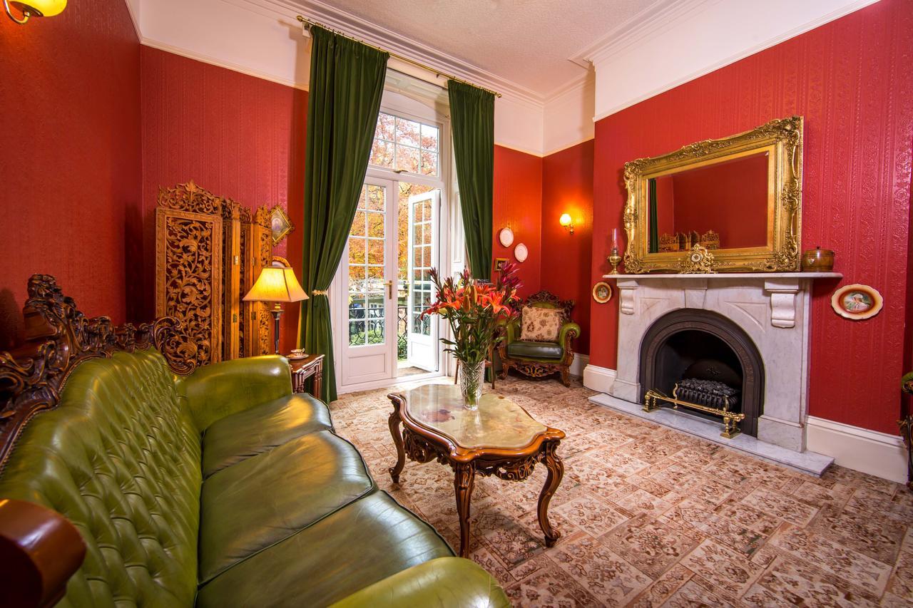 Alhambra Court Otel York Dış mekan fotoğraf