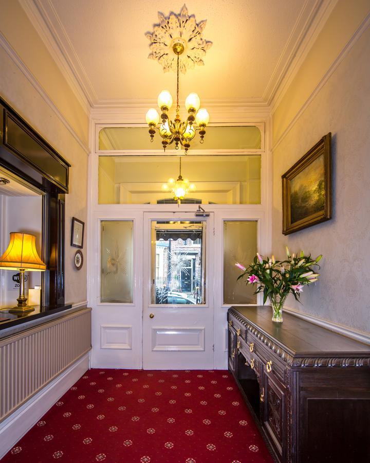Alhambra Court Otel York Dış mekan fotoğraf